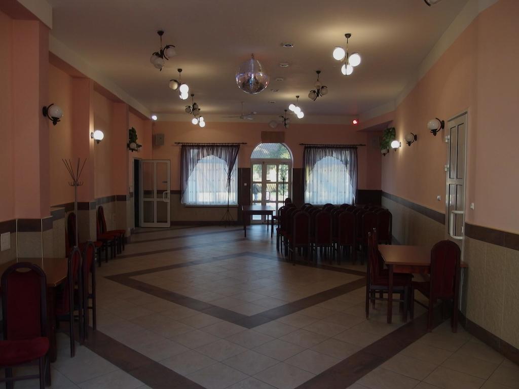 Hotelik Mazury Olecko Exterior photo