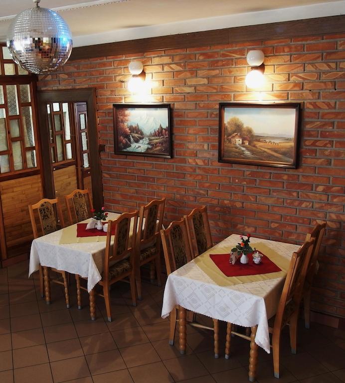 Hotelik Mazury Olecko Exterior photo
